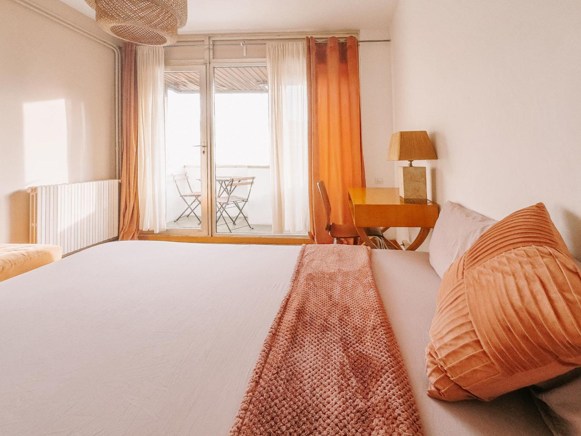 Lovely Rooms In Shared Apartment Gracia Neighborhood Barcellona Esterno foto