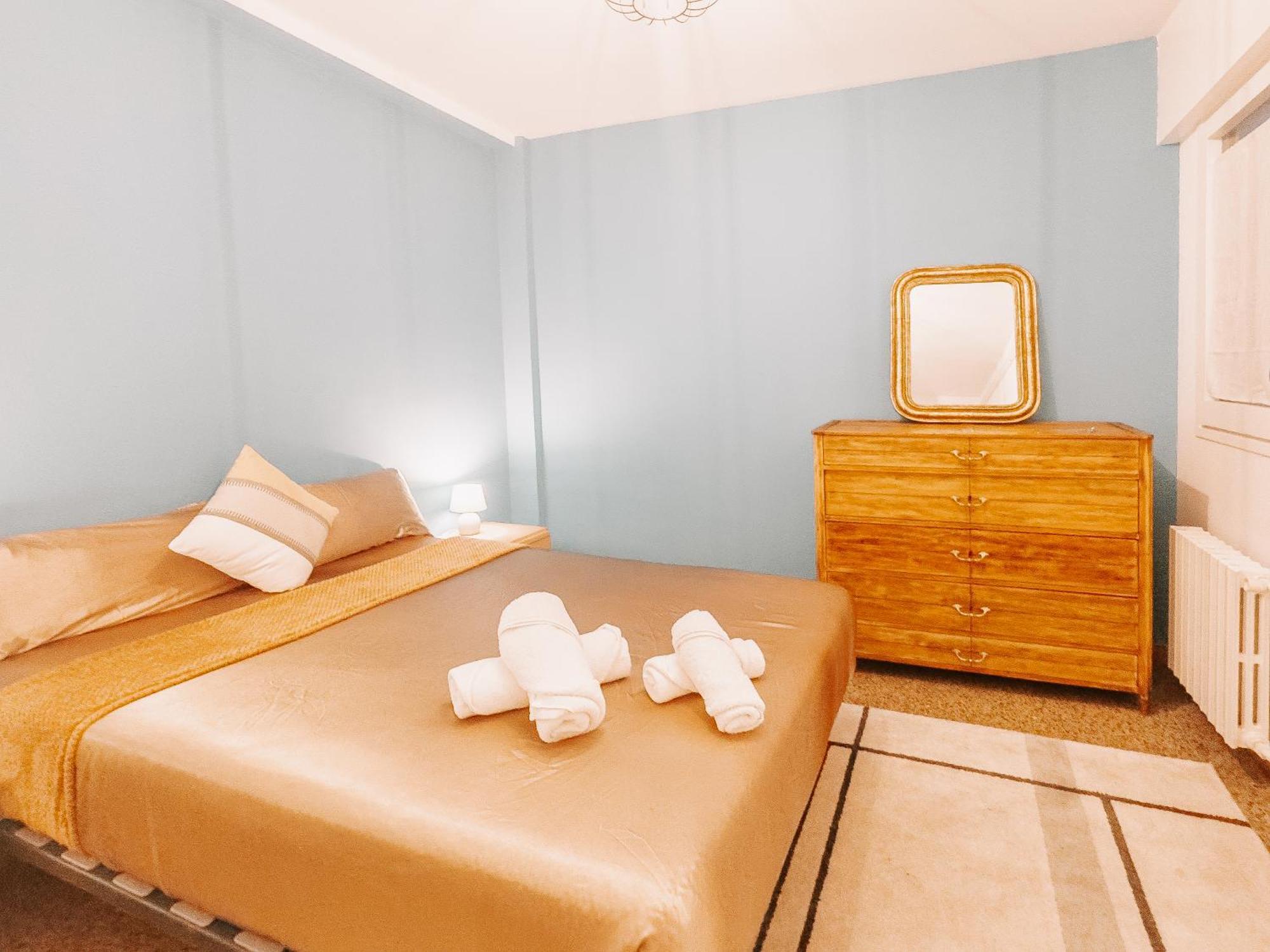 Lovely Rooms In Shared Apartment Gracia Neighborhood Barcellona Esterno foto